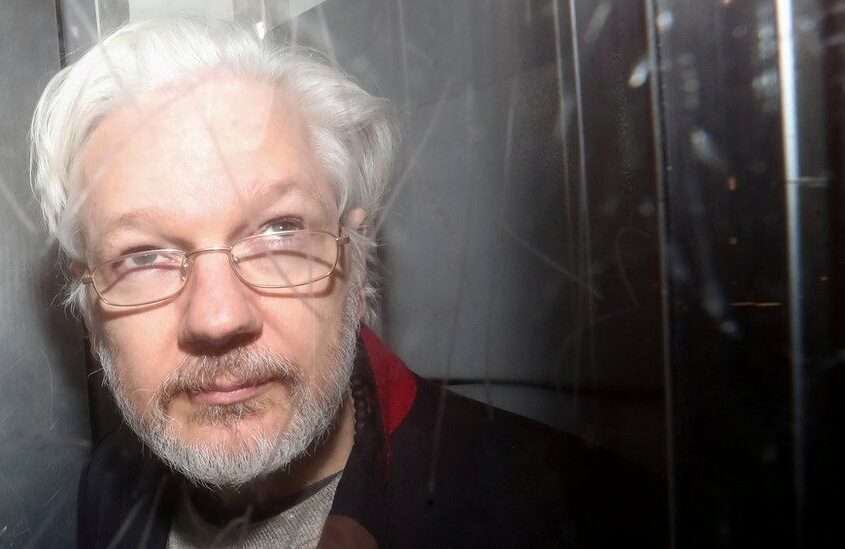 Assange: giornali italiani aderiscano ad appello per sua liberazione