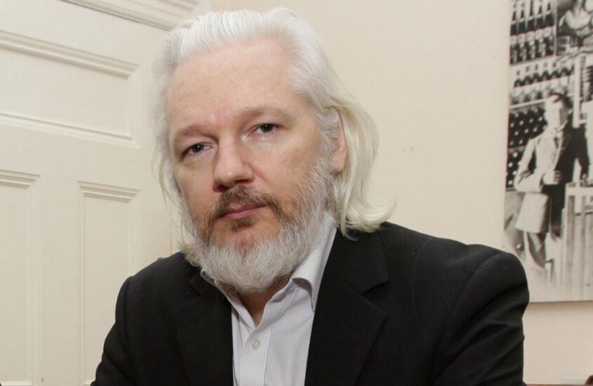 Assange: silenzio governo italiano inquietante